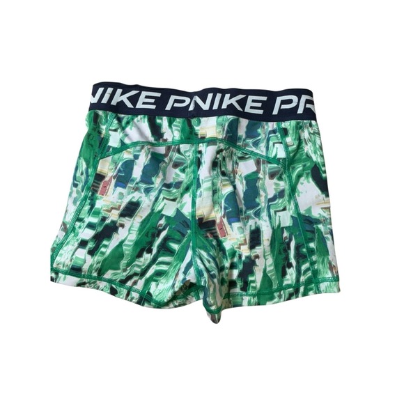 Nike pro women's shorts medium - Picture 2 of 6